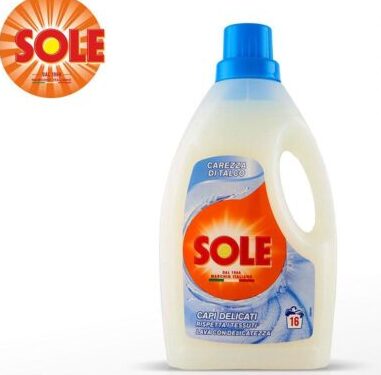 Течен перилен препарат Sole Carezza di Talco Capi Delicati – 16 пранета